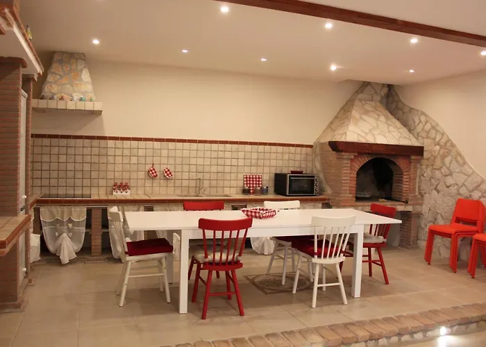 Casa vacanze La Casa Del Fico Con Piscina Pescia Romana